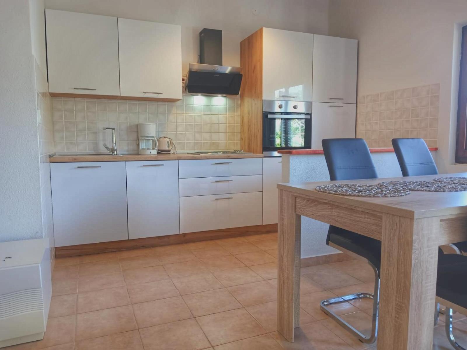 ספלונרה Apartments Franic מראה חיצוני תמונה